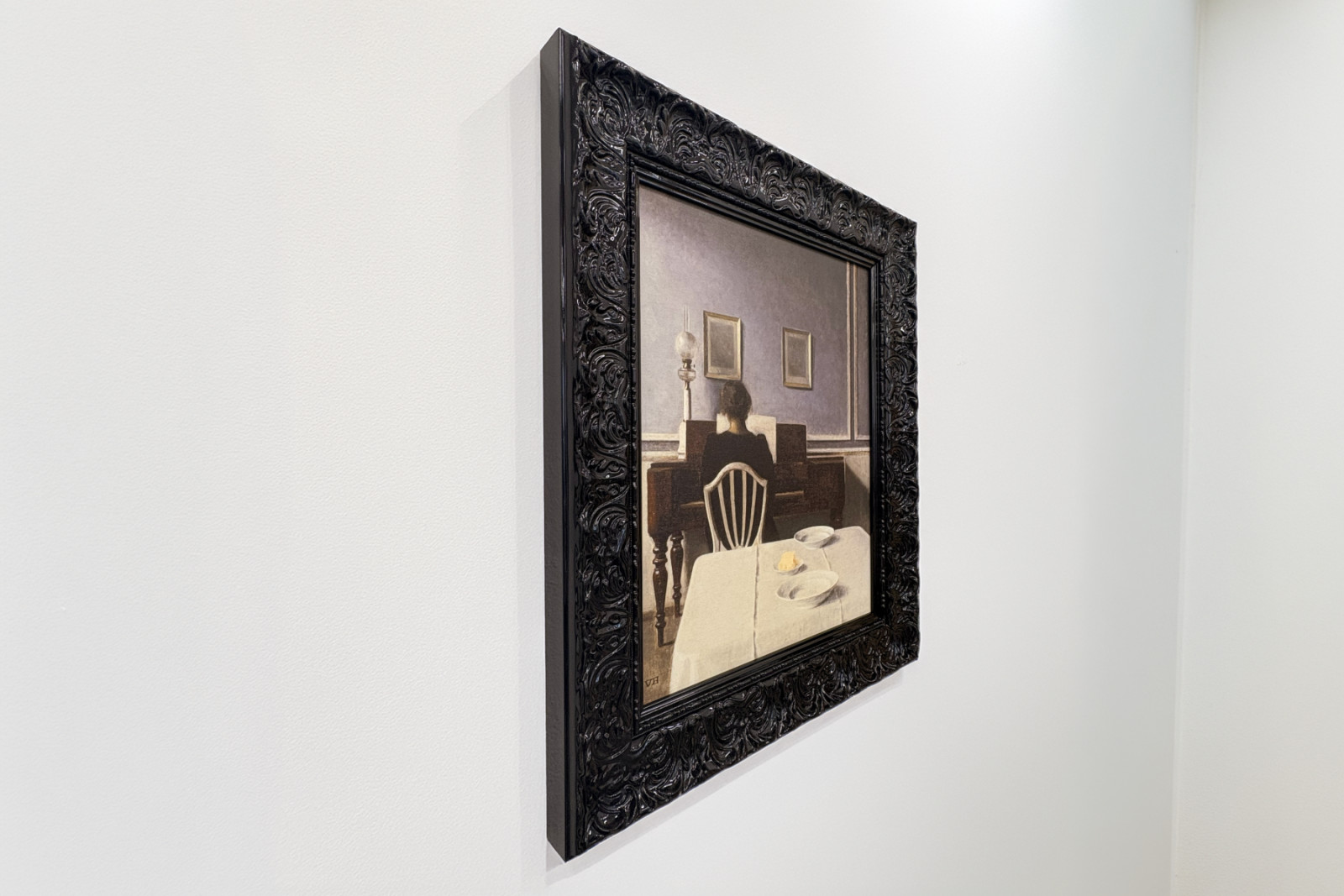 Interno con giovane donna al pianoforte - Vilhelm Hammershoi