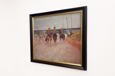 Cavaliere sulla spiaggia