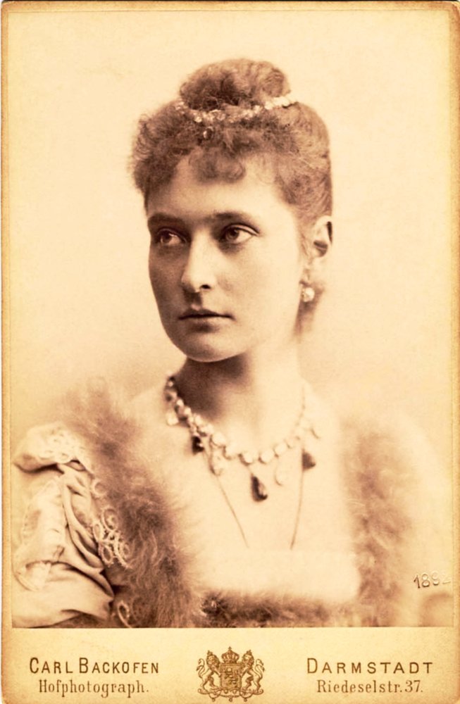 Imperatrice russa Alexandra Fyodorovna, 1892 da Unknown
