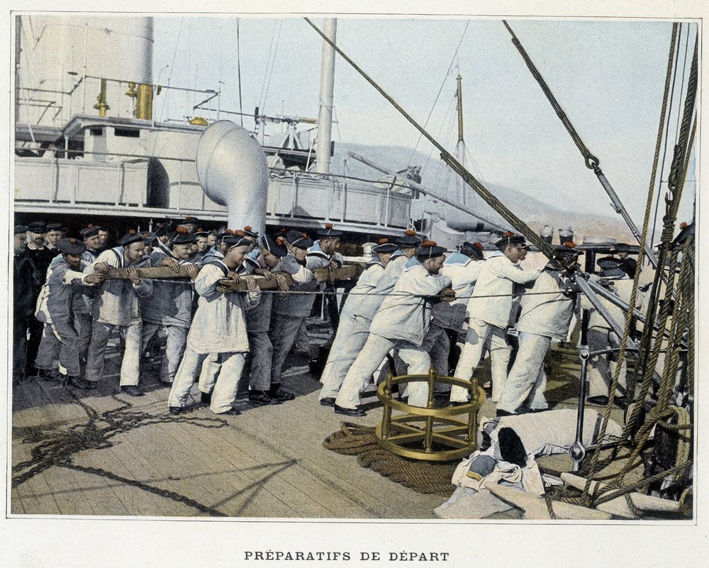 Preparativi per la partenza - in "Album militare - Marina: La vita a bordo" da French School