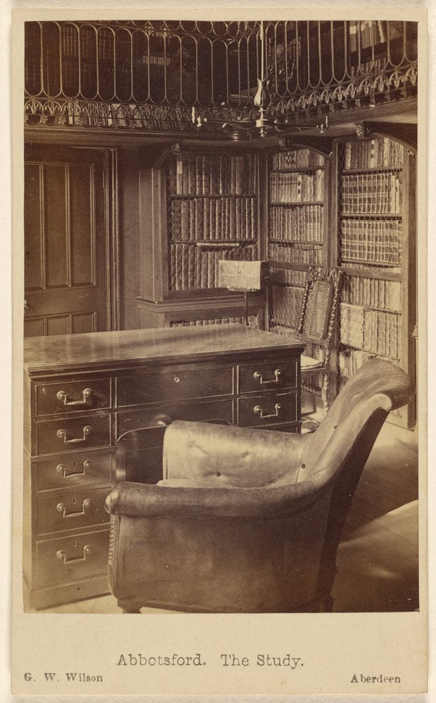 Abbotsford. Lo studio. da George Washington Wilson