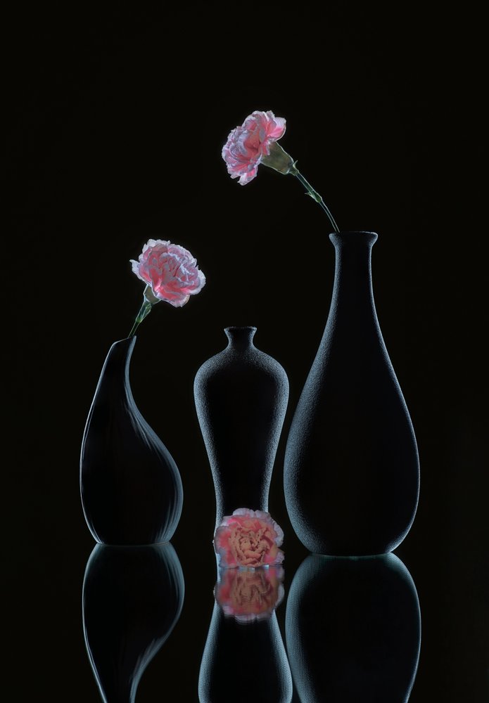 Elegante natura morta floreale da Alice Sheng