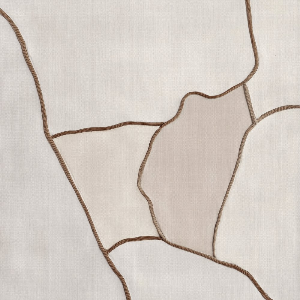 Forme astratte dai toni terrosi da Alma