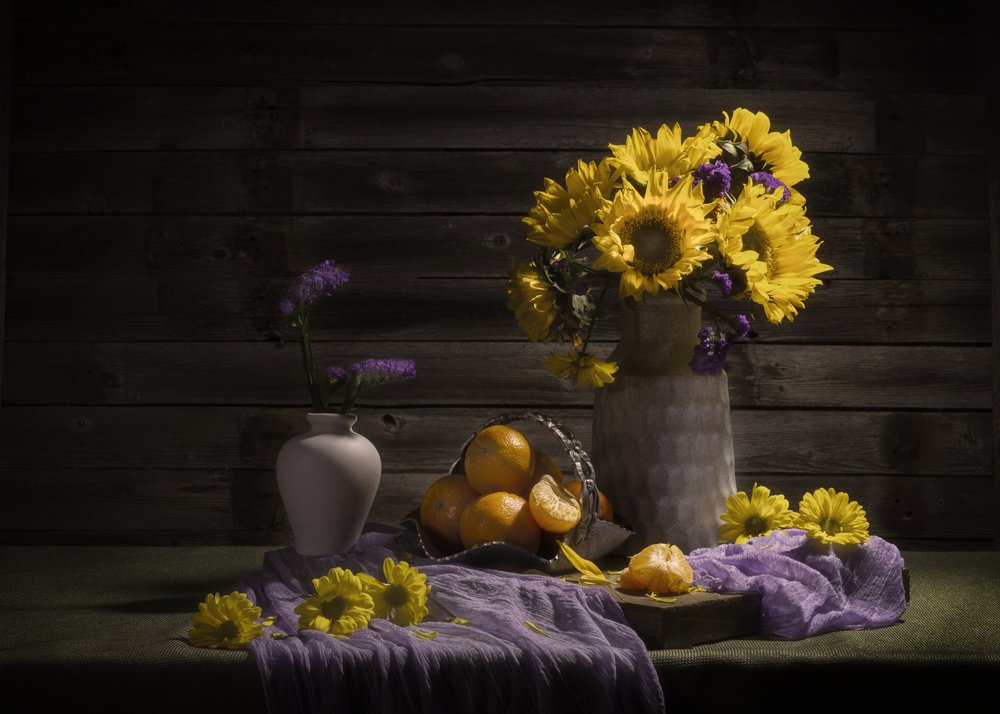 Girasoli malinconici e mandarini da Anna Qu
