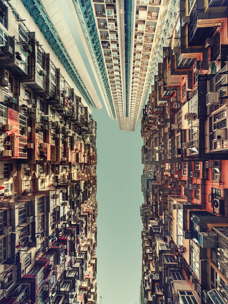 Un imponente canyon urbano da Christian MARCEL
