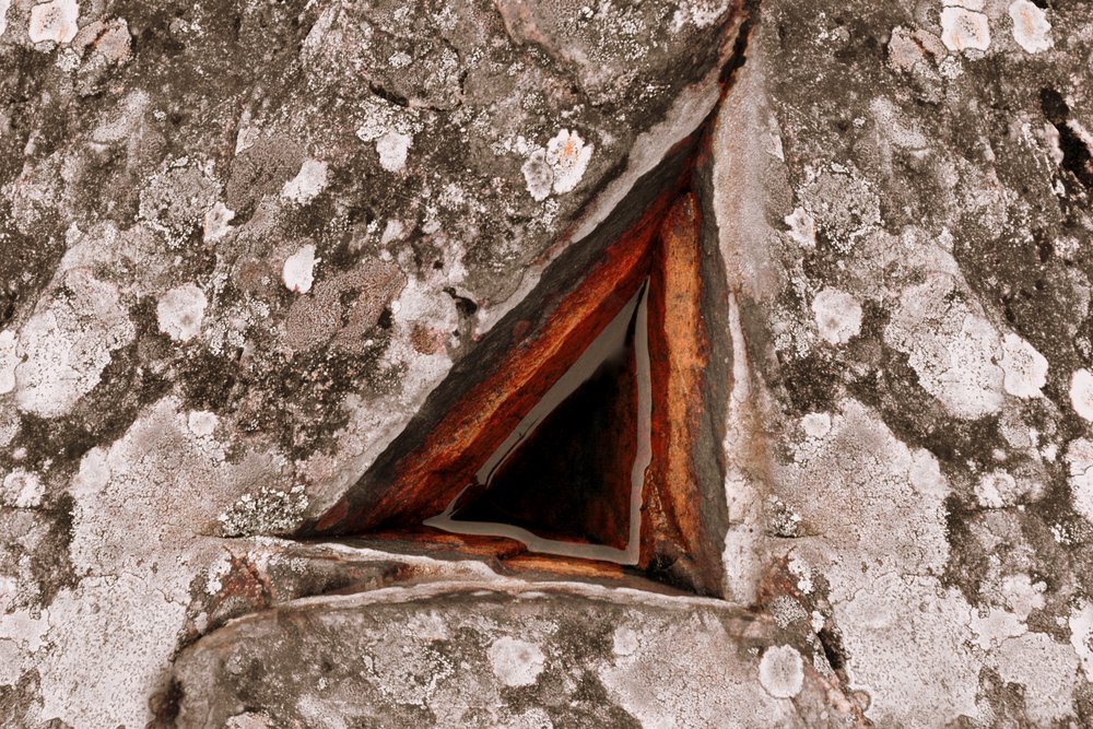 Apertura geometrica nella roccia da Christina Sillen