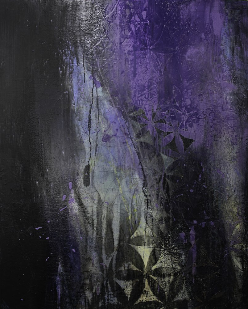Flusso astratto viola scuro da Deb Chaney