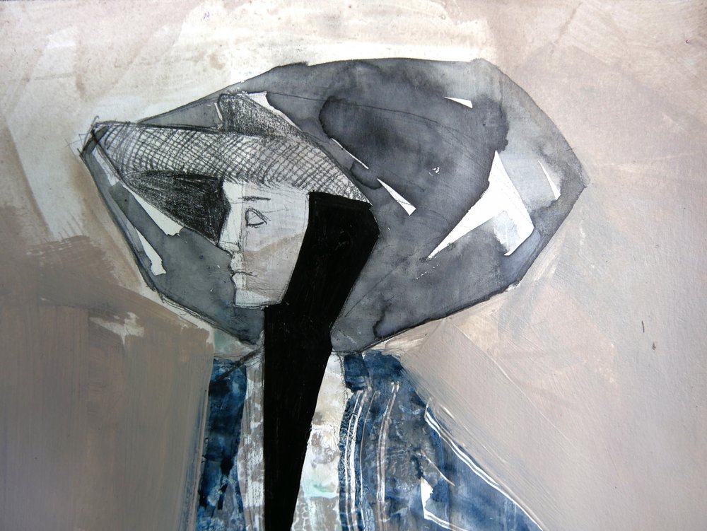 Figura pensierosa con cappuccio da Doris Schmitz