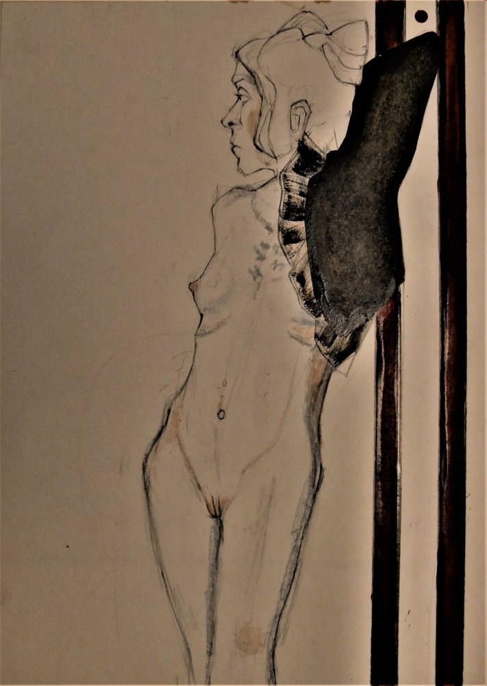 Figura nuda alata da Doris Schmitz