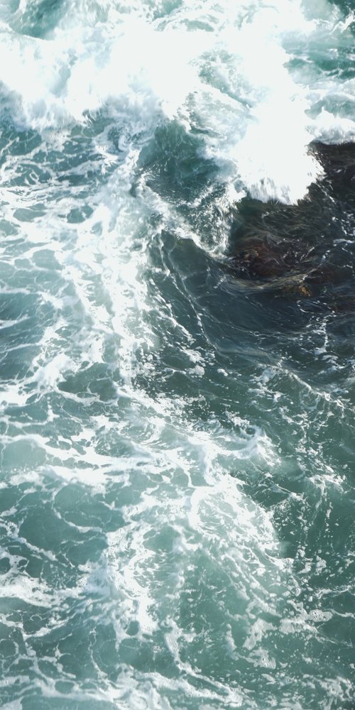 Onde oceaniche che si infrangono da Gemma Bardot