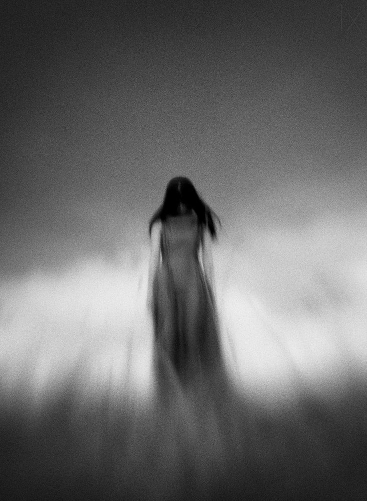 La misteriosa donna eterea da Hengki Lee
