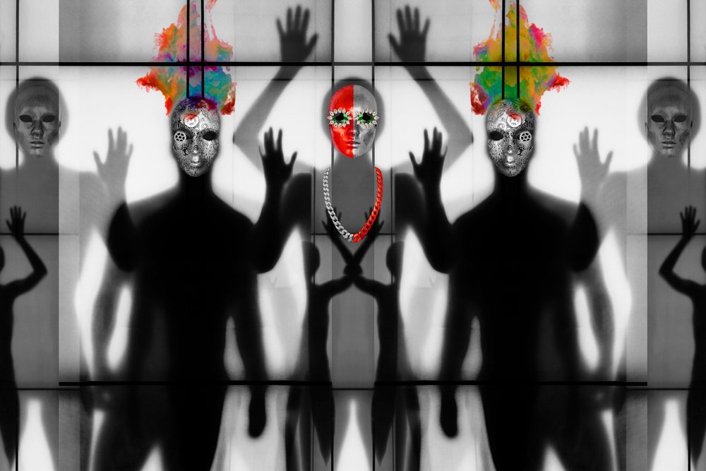 Riflessioni sulle figure mascherate da Igor Shrayer