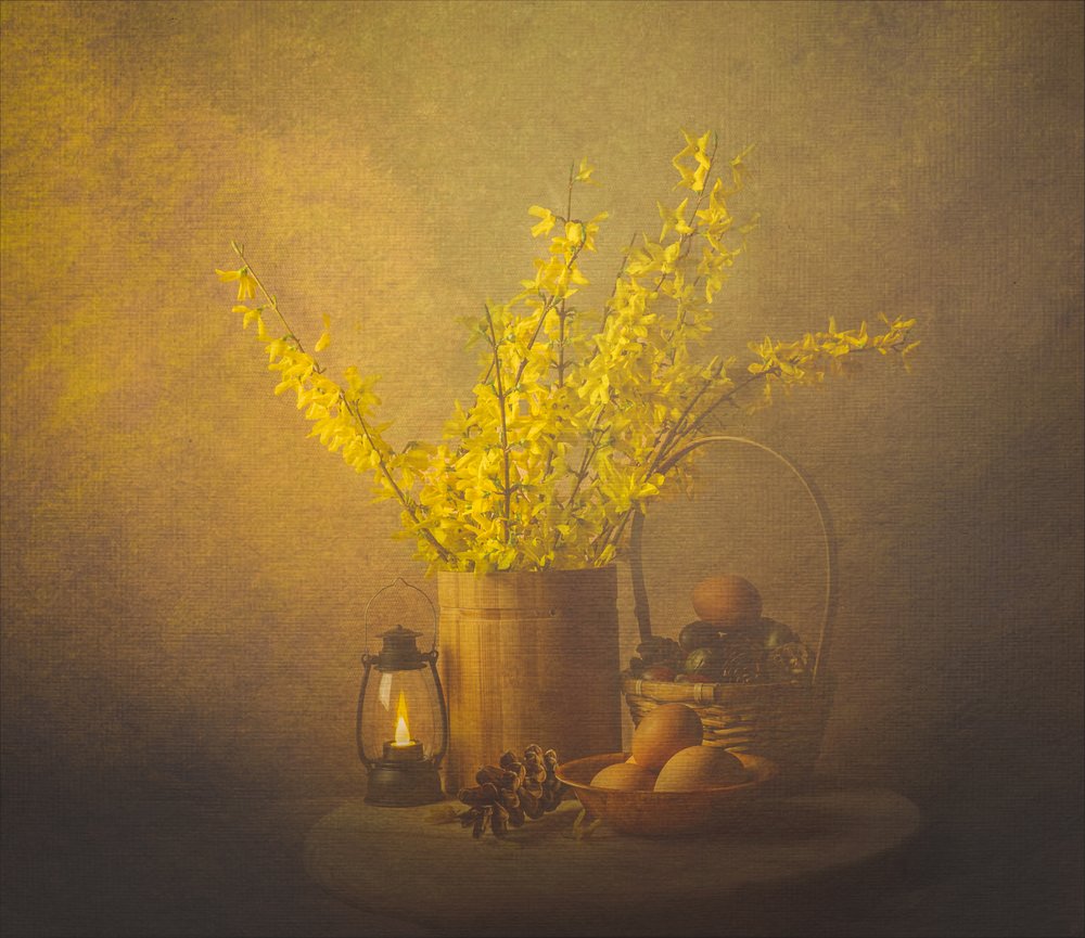 Natura morta “Primavera dorata” da John-Mei Zhong