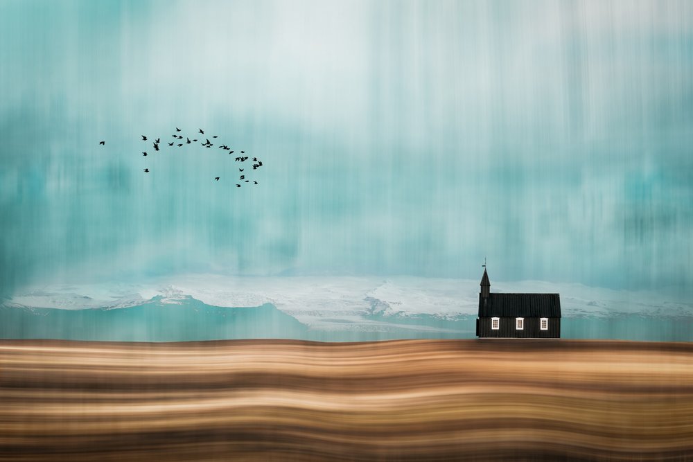 Paesaggio da sogno con una chiesa da Marcus Hennen