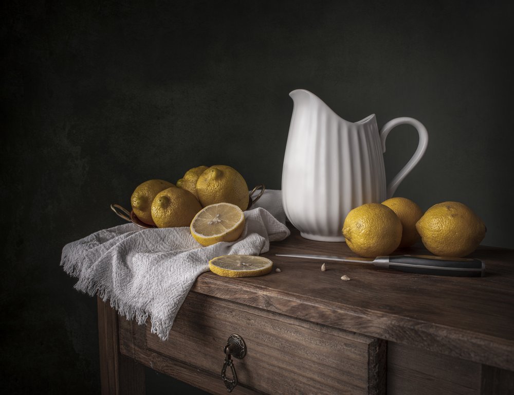 Limoni freschi su legno da Margareth Perfoncio
