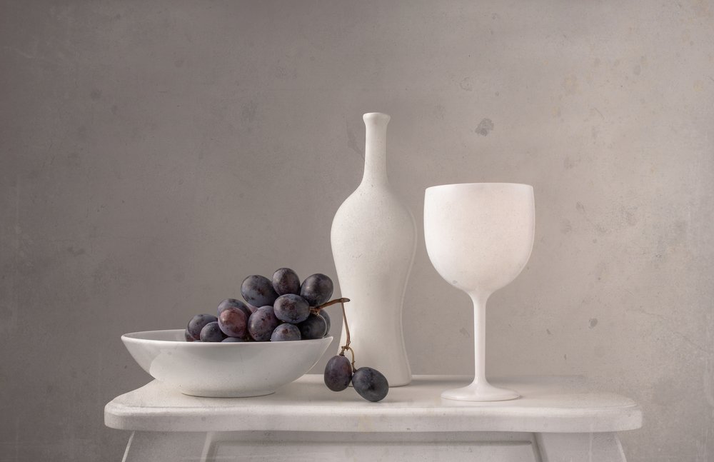 Uva e vino in stile minimalista da Margareth Perfoncio