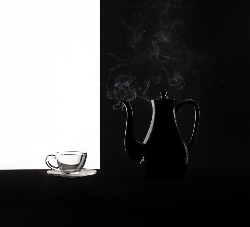 Il contrasto del caffè appena preparato da Margareth Perfoncio