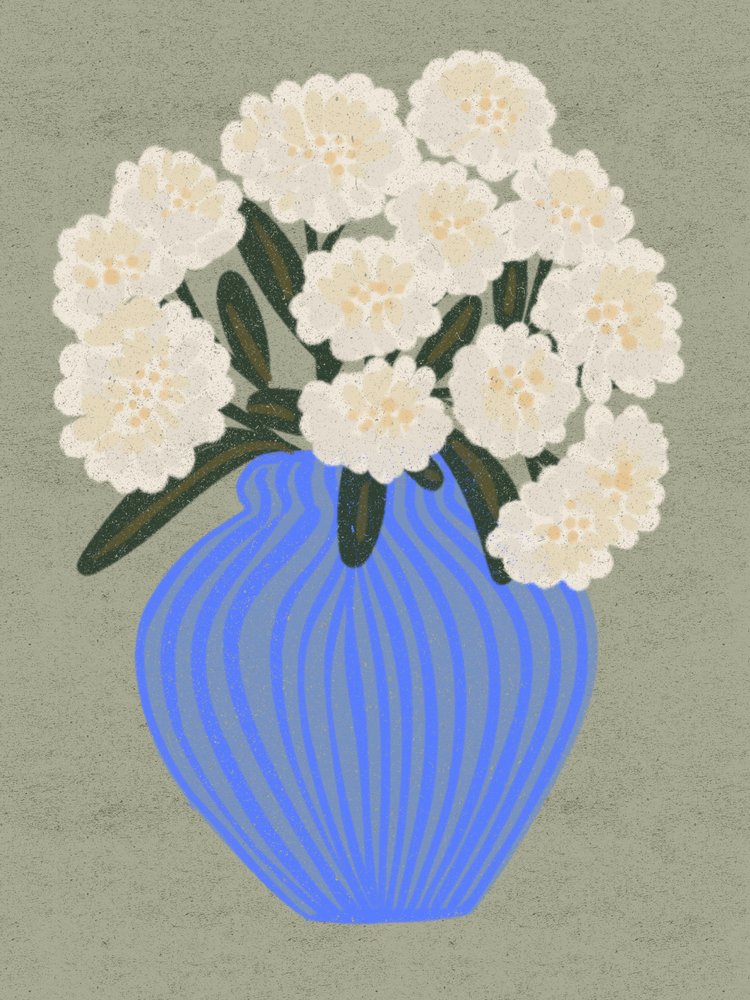 Fiori bianchi in un vaso blu da Nikita Jariwala