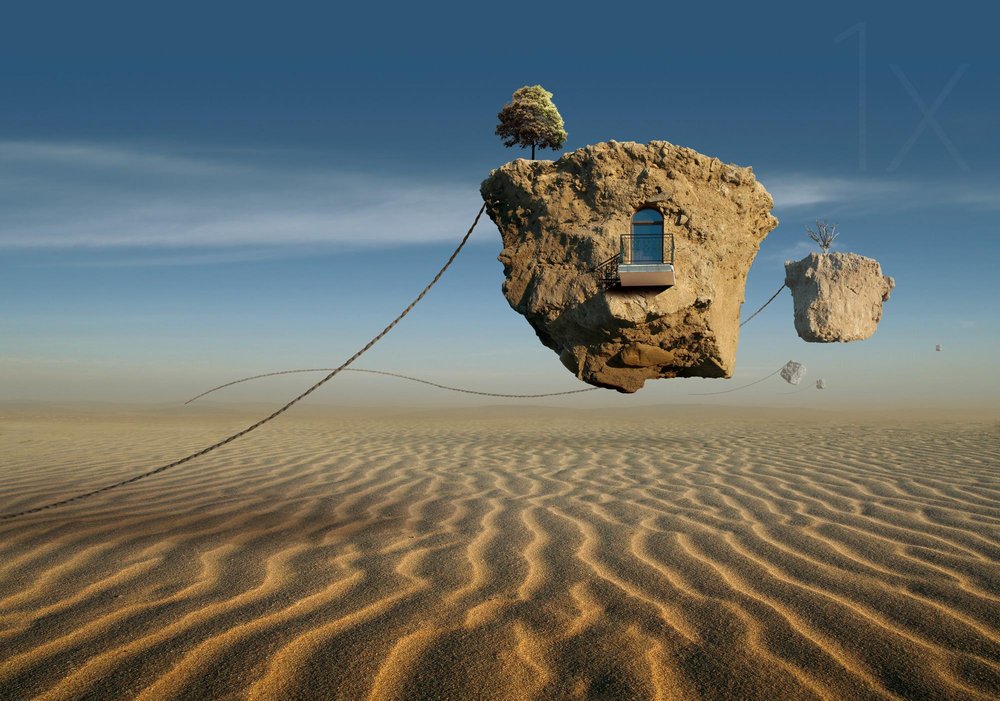 Isole desertiche galleggianti da Radoslav Penchev