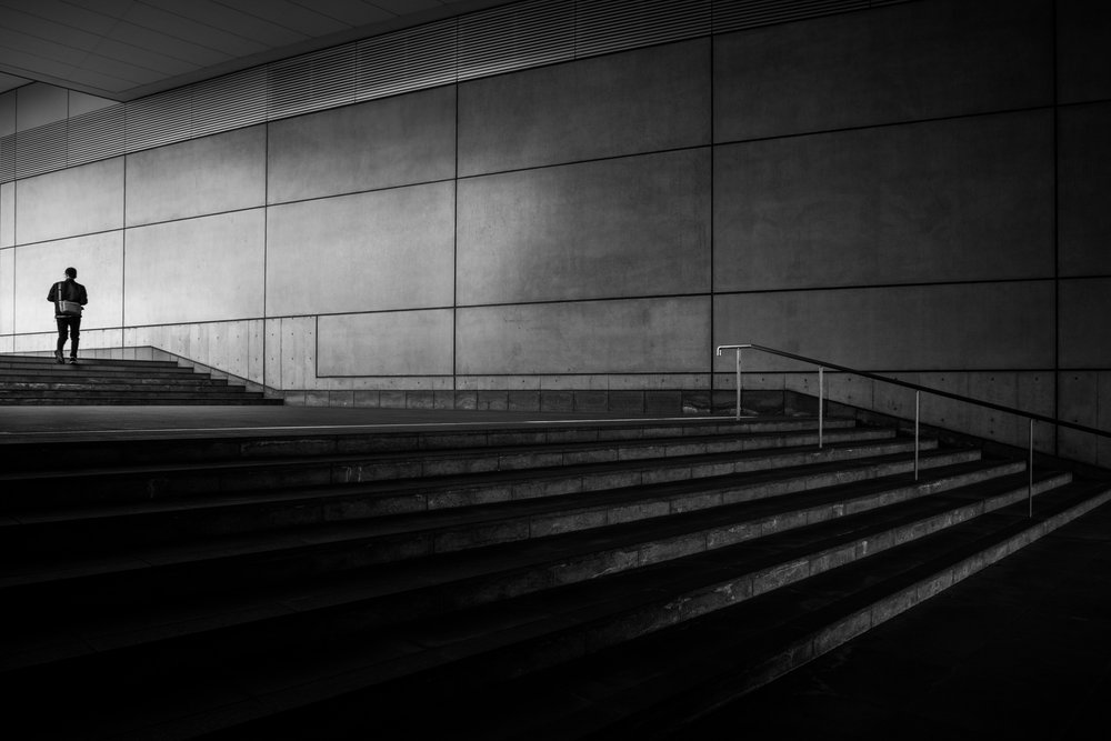 Modern Steps Solitudine da Satoshi Hata