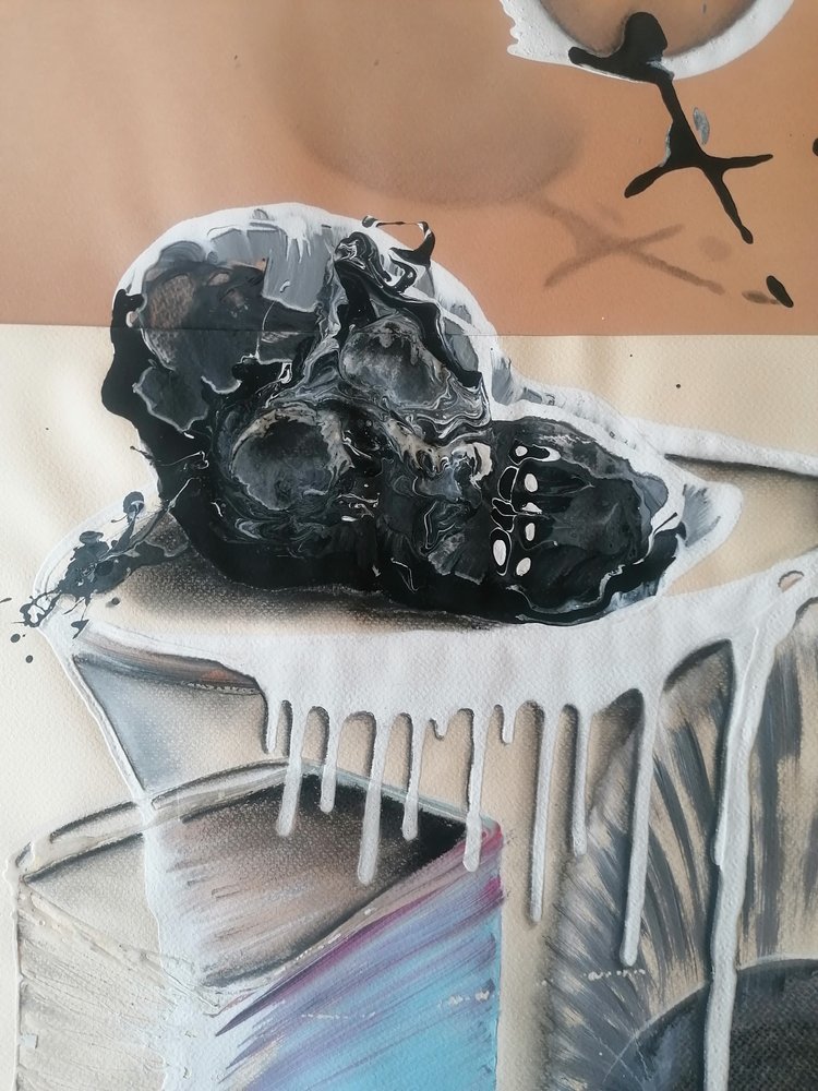 Teschio surrealista scuro da Stefano Mazzolini