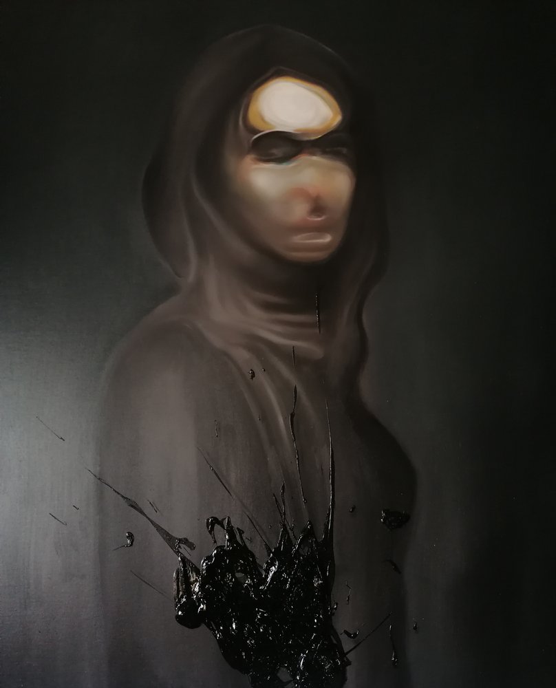 Figura incappucciata, emozione profonda da Stefano Mazzolini
