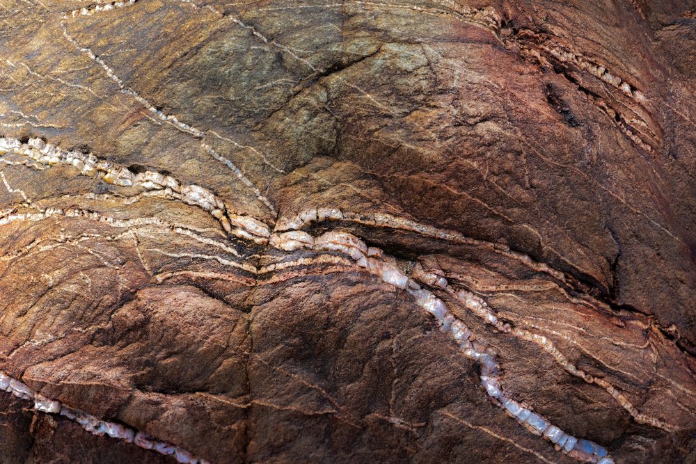 Roccia dalle venature terros da Studio Meikle
