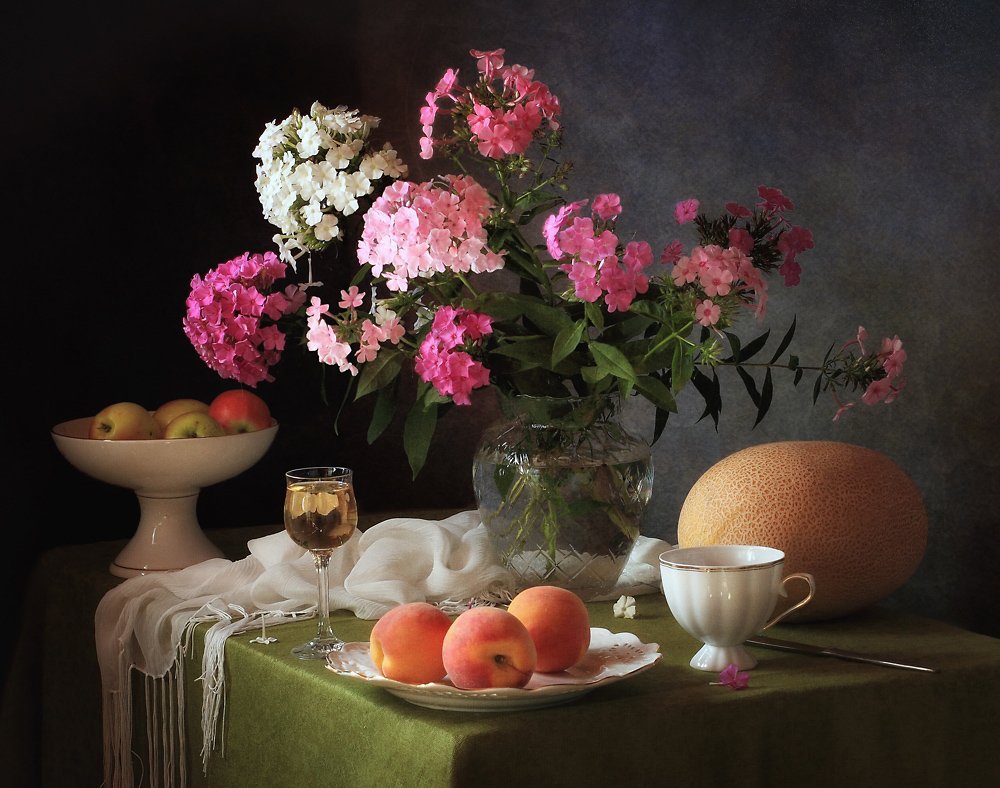 Il flox e la frutta estiva da Tatyana Skorokhod