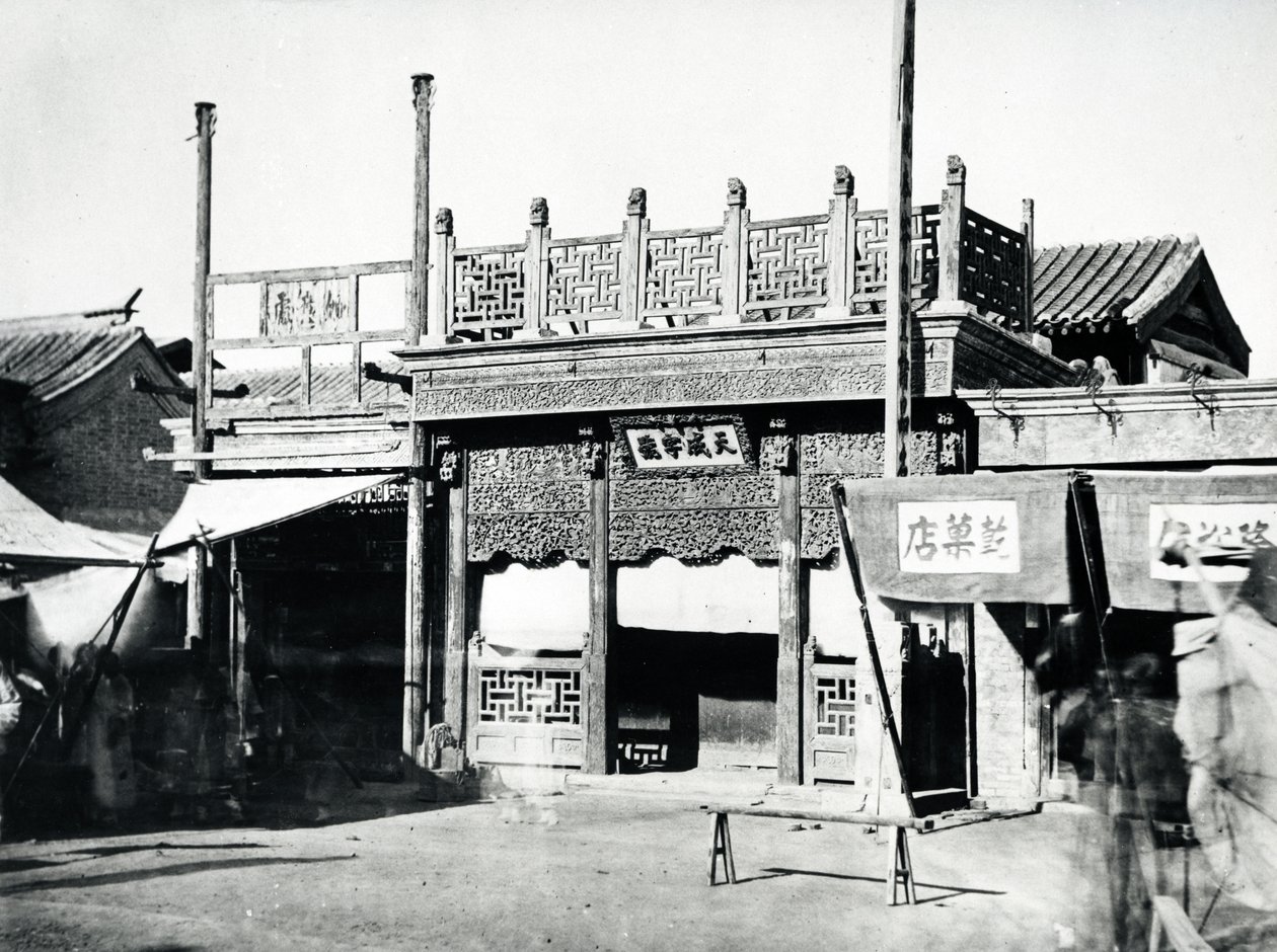 Edificio cinese, c.1870 da English Photographer