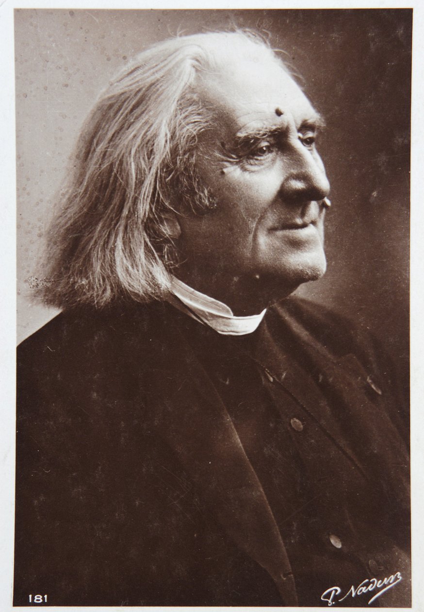 Musica. Il compositore ungherese Franz Liszt. Foto di P. Nadar, 1880-85 circa (foto b/n) da (1820-1910) Nadar