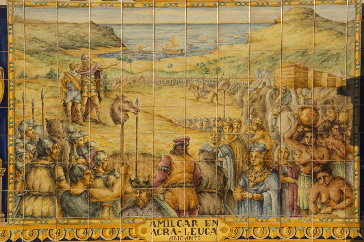 Nicchia con rappresentazione piastrellata di Alicante, Plaza Espana, Siviglia, Spagna da Unknown