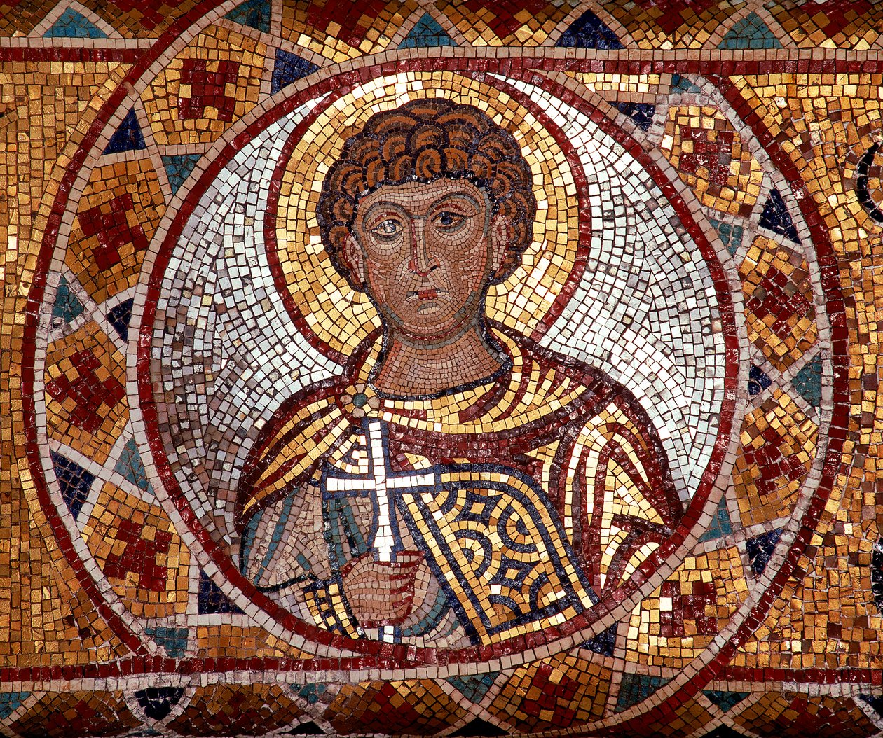 Un Arcangelo. Mosaico situato nella Chiesa di Santa Maria della Martorana a Palermo da Unknown