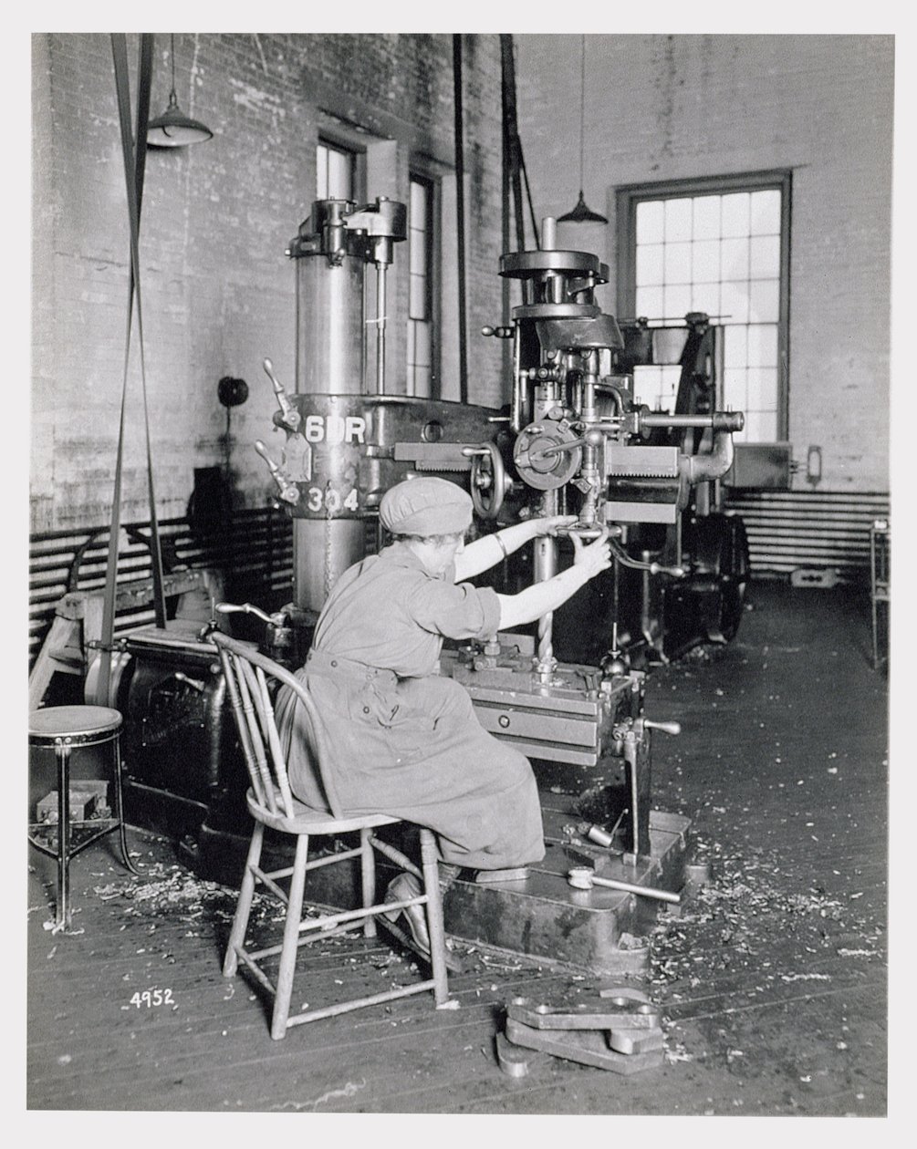 Lavoratrice in una Fabbrica durante la Prima Guerra Mondiale da American Photographer
