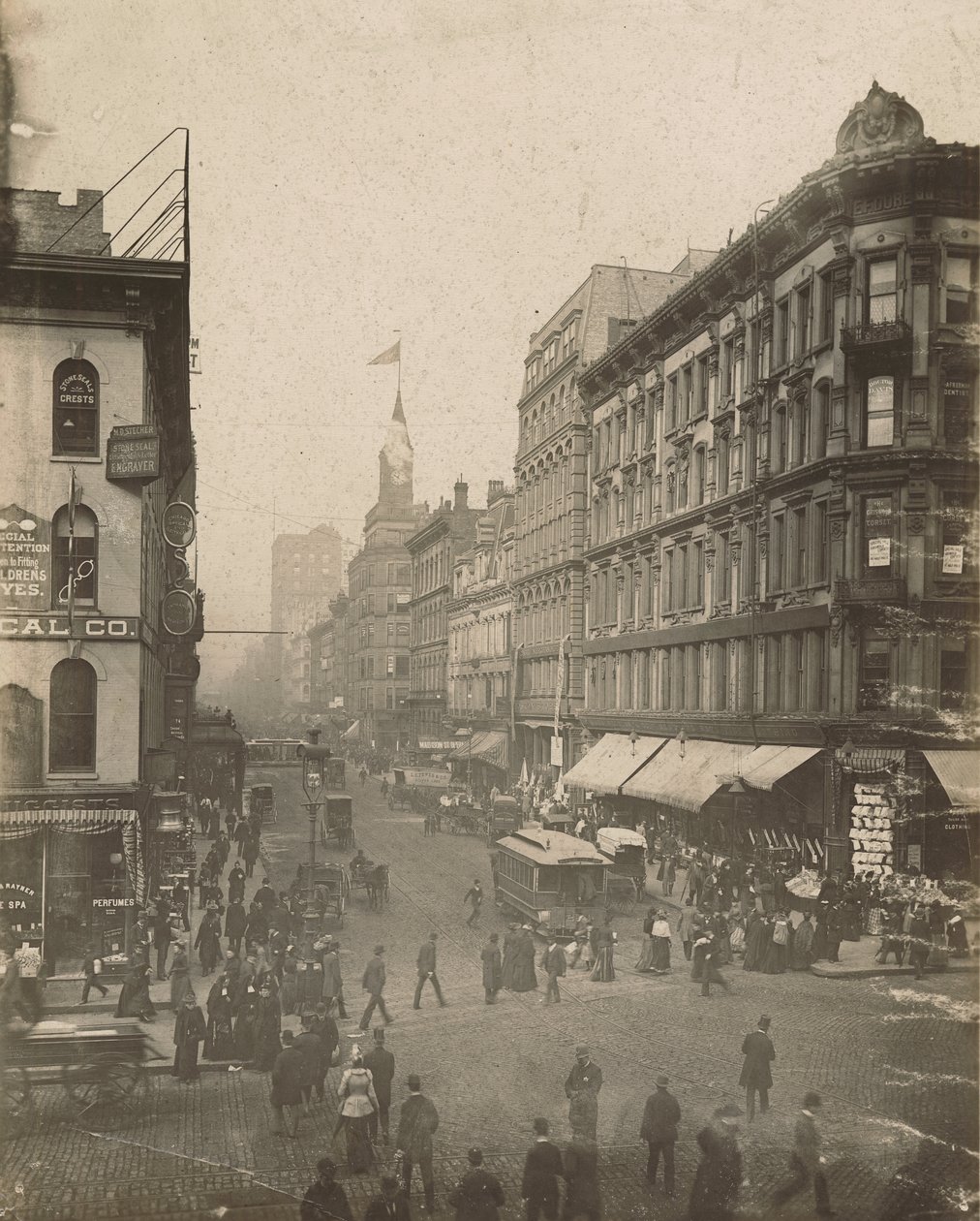 Veduta di Madison Street verso ovest da State Street, Chicago, 1889 da American School
