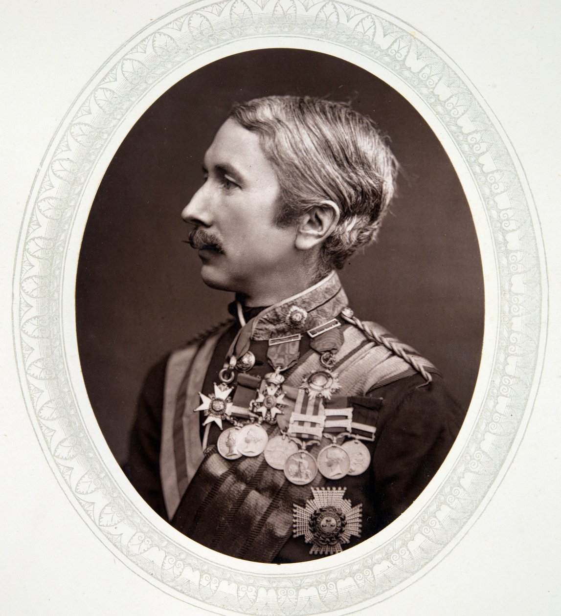 Sir Garnet Wolseley da English Photographer