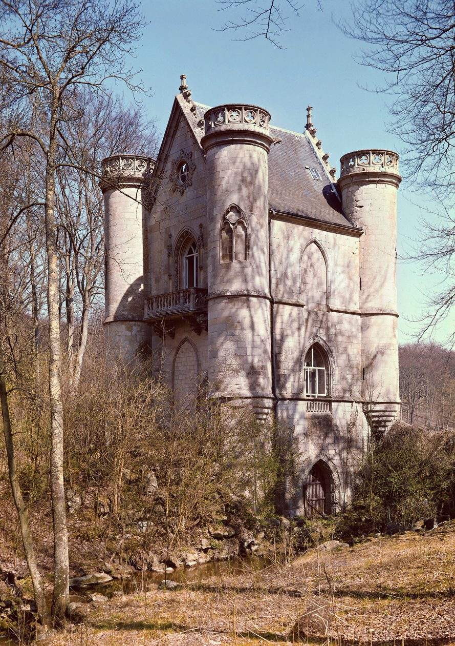 Castello della Regina Bianca agli stagni di Commelles, costruito dal Duca di Borbone nel 1826 da French School