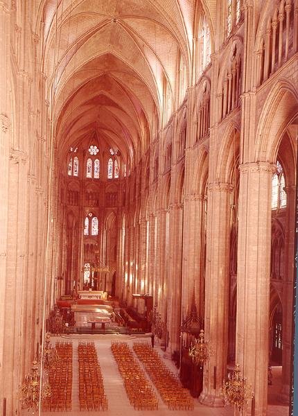 Vista della navata, 1225-50 da French School