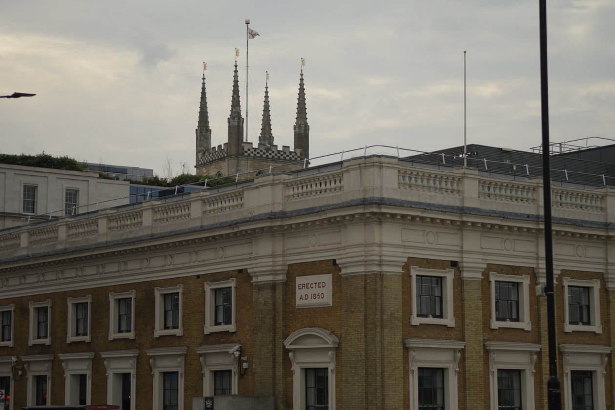 Il London Bridge sul Tamigi, nel cuore di Londra da Albert Mansour