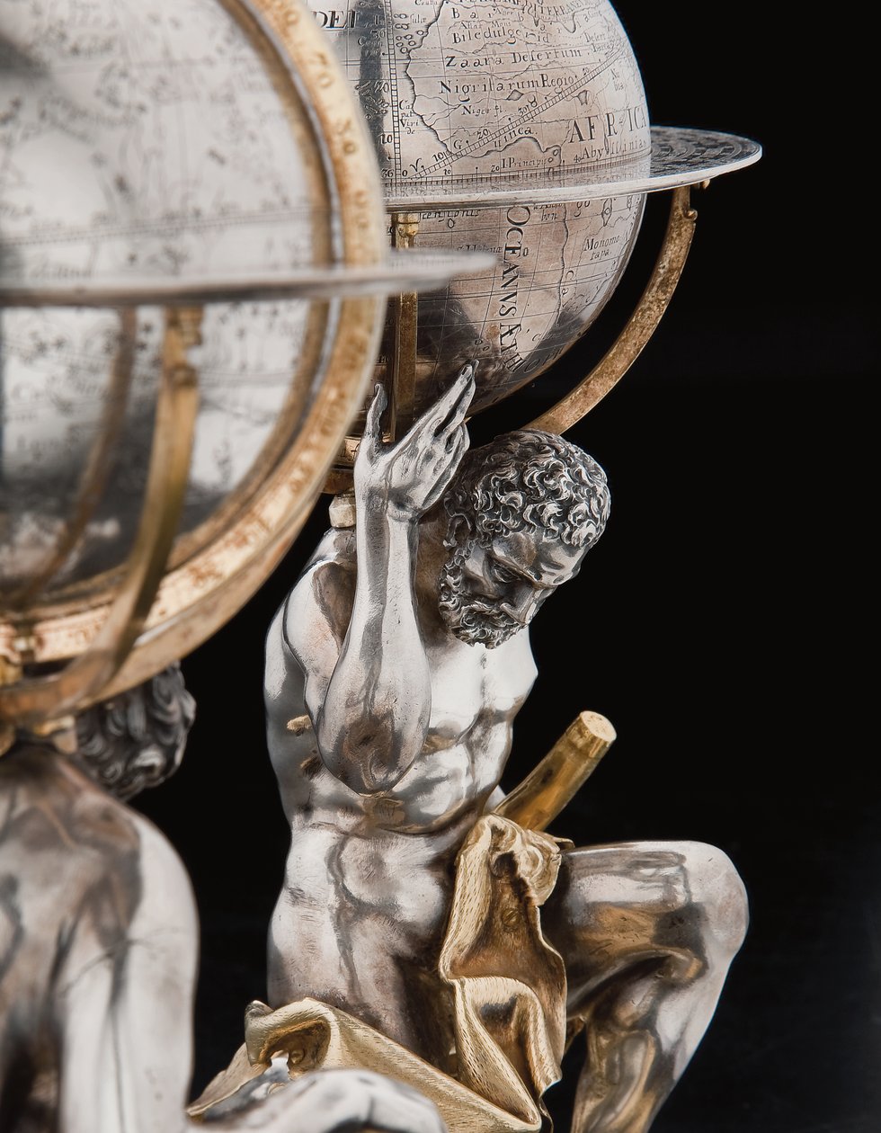 Due globi terrestri e celesti eccezionali, supportati da Ercole e Atlante, Augusta da Abraham Drentwett