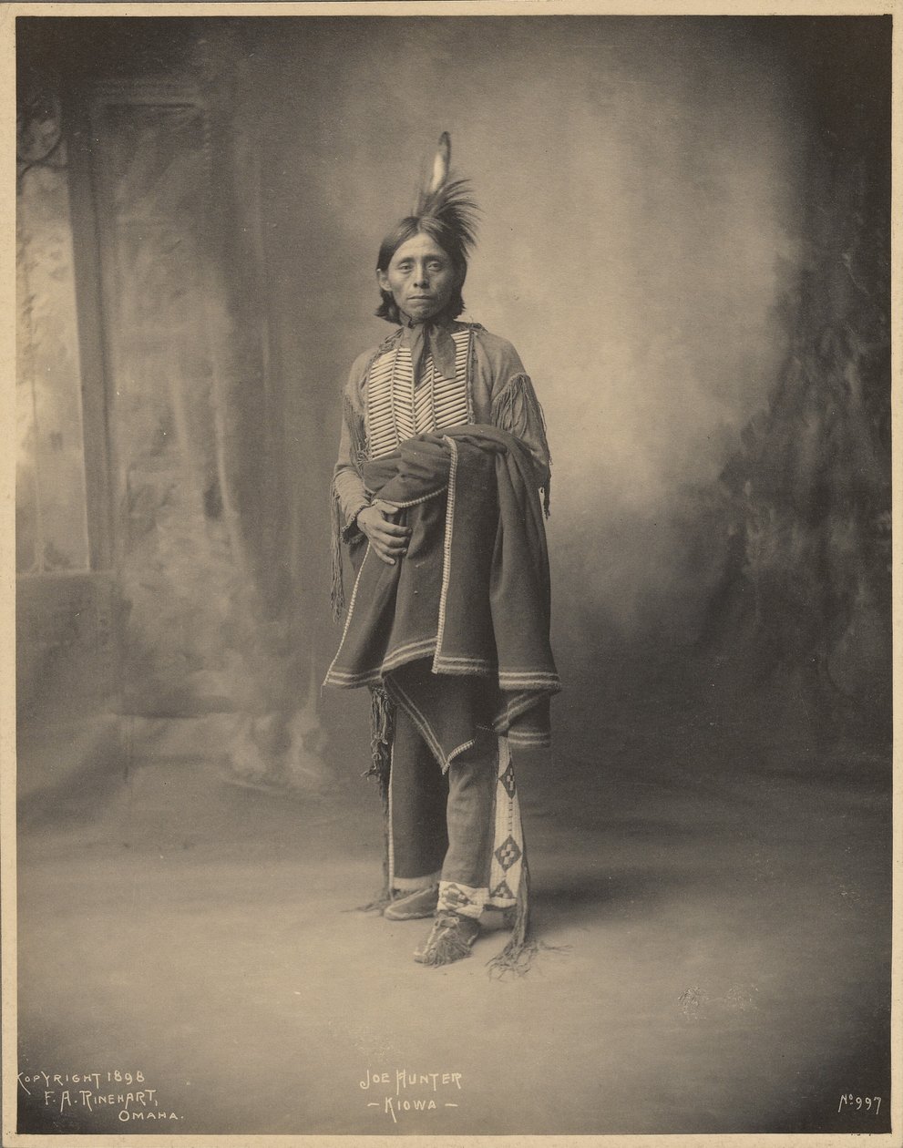 Joe Hunter, Kiowa da Adolph F. Muhr
