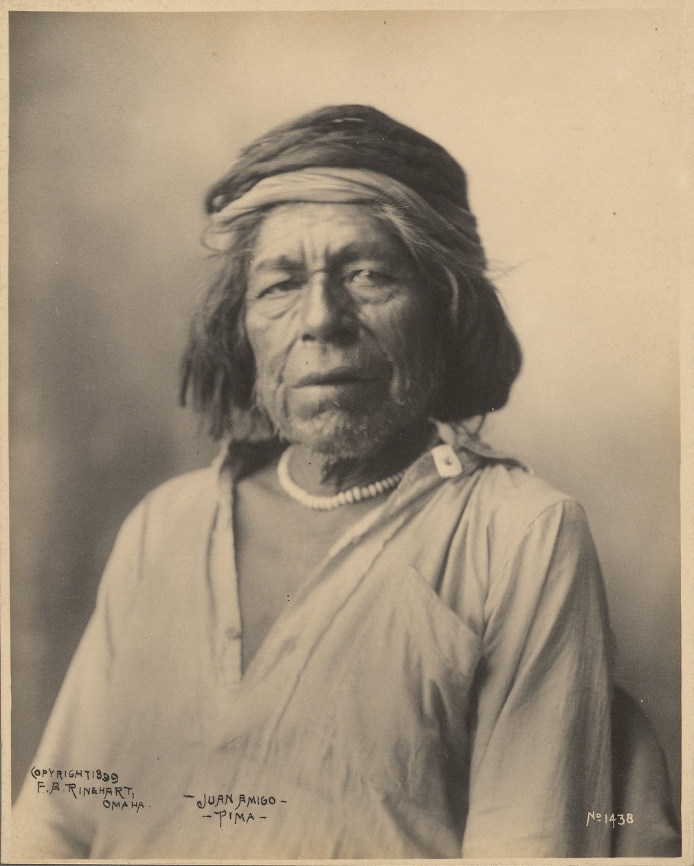 Juan Amigo, Pima da Adolph F. Muhr