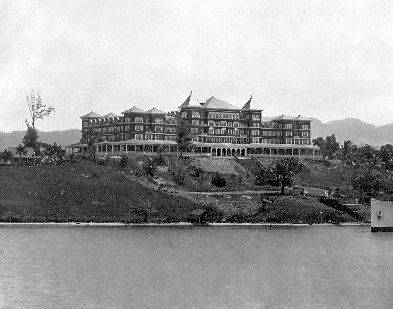 Hotel Titchfield, Port Antonio, Giamaica, c1905 da Adolphe Duperly and Son