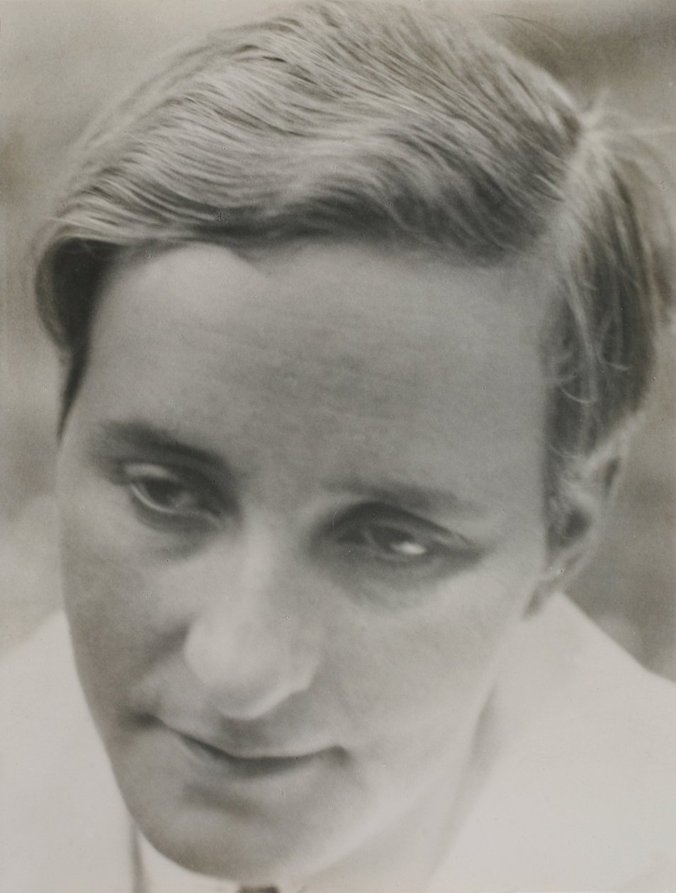 Autoritratto da Aenne Biermann