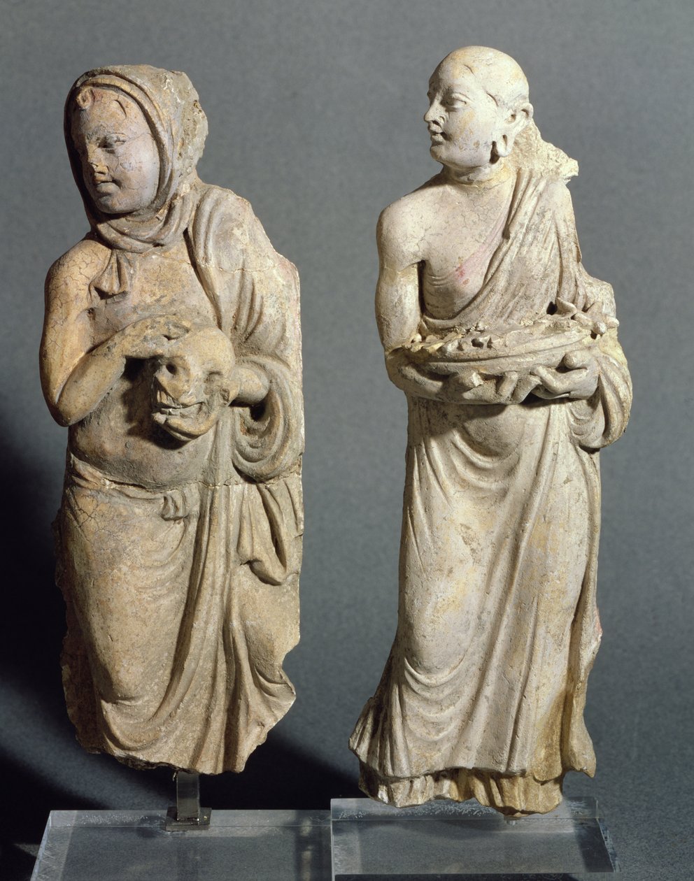 Due statuette di monaci in piedi, da Hadda, I-IV secolo da Afghan School