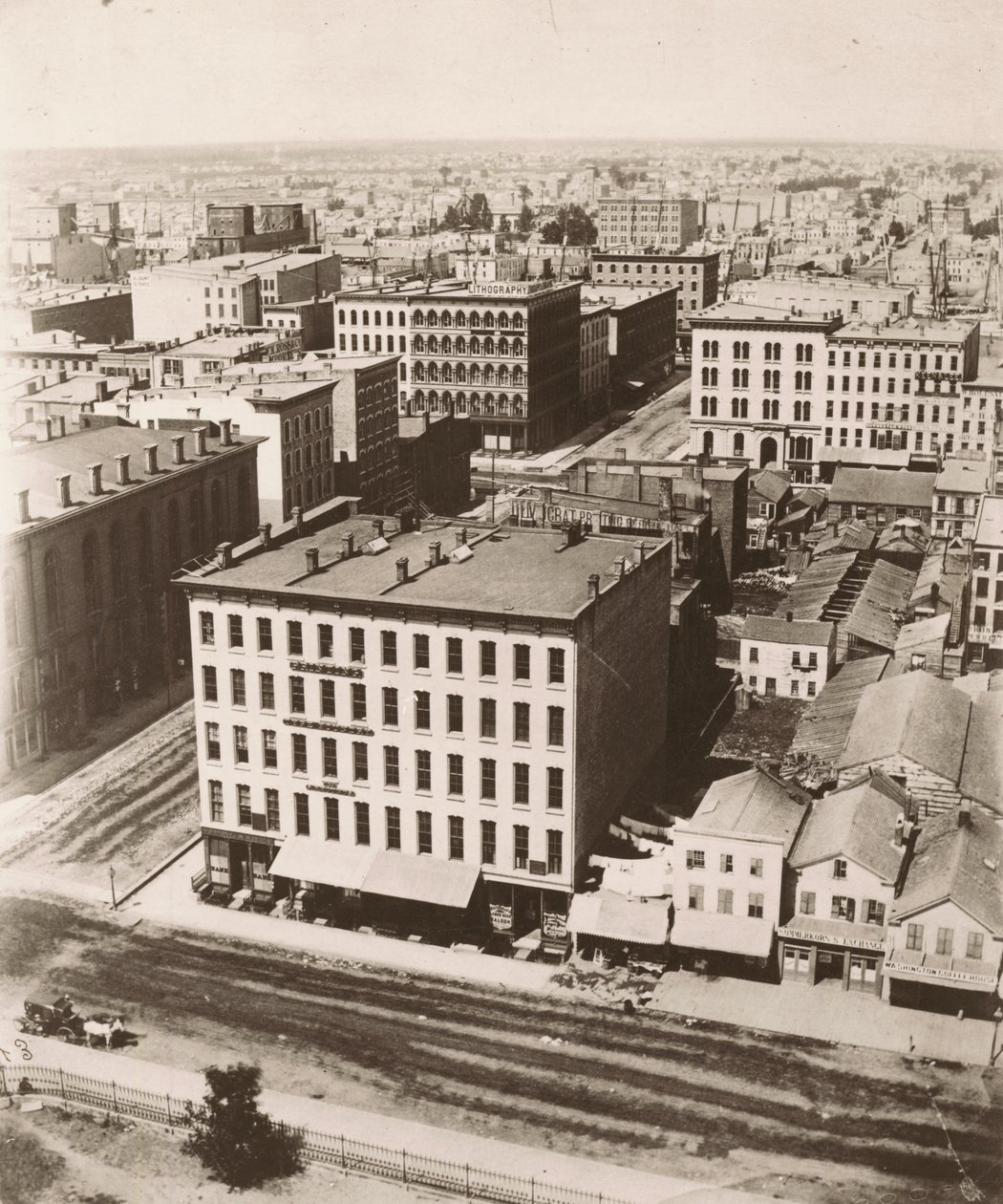 Vista nord-nord-ovest dalla cupola del tribunale a Chicago, 1858 da Alexander Hesler