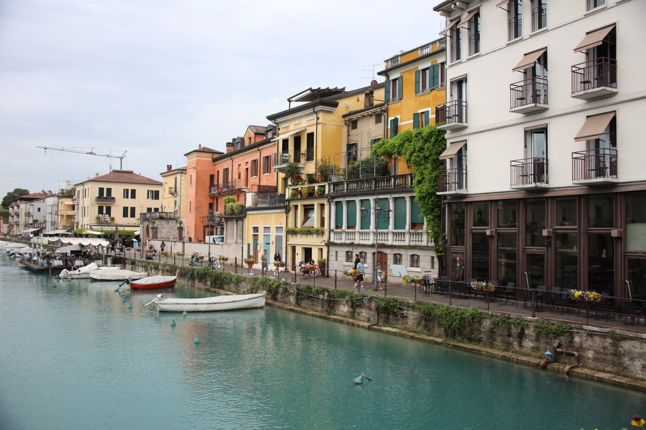 Peschiera del Garda Piccola Venezia da Alexandra Joseph