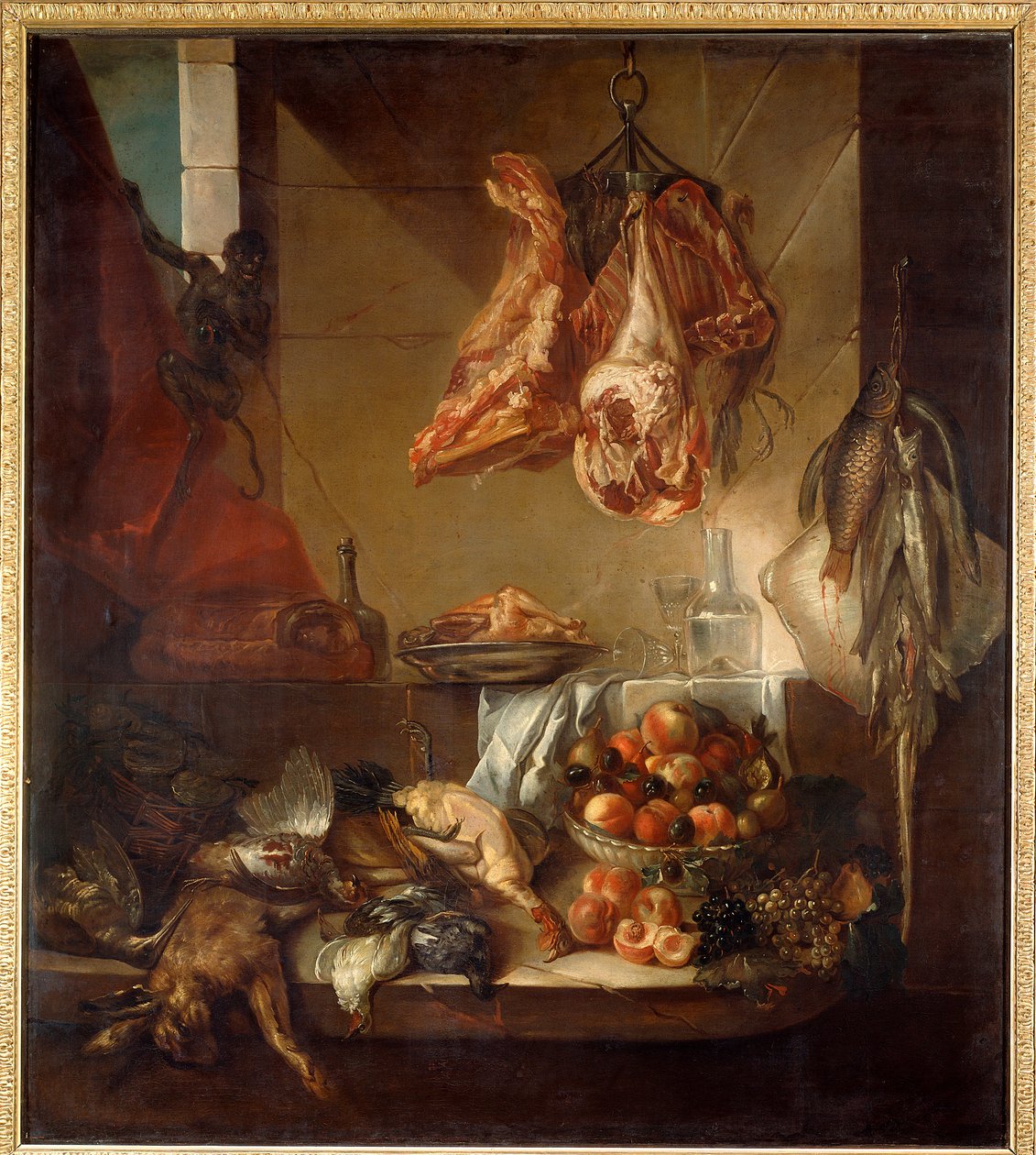 Interno di cucina con natura morta di selvaggina, frutta e carne da Alexandre Francois Desportes