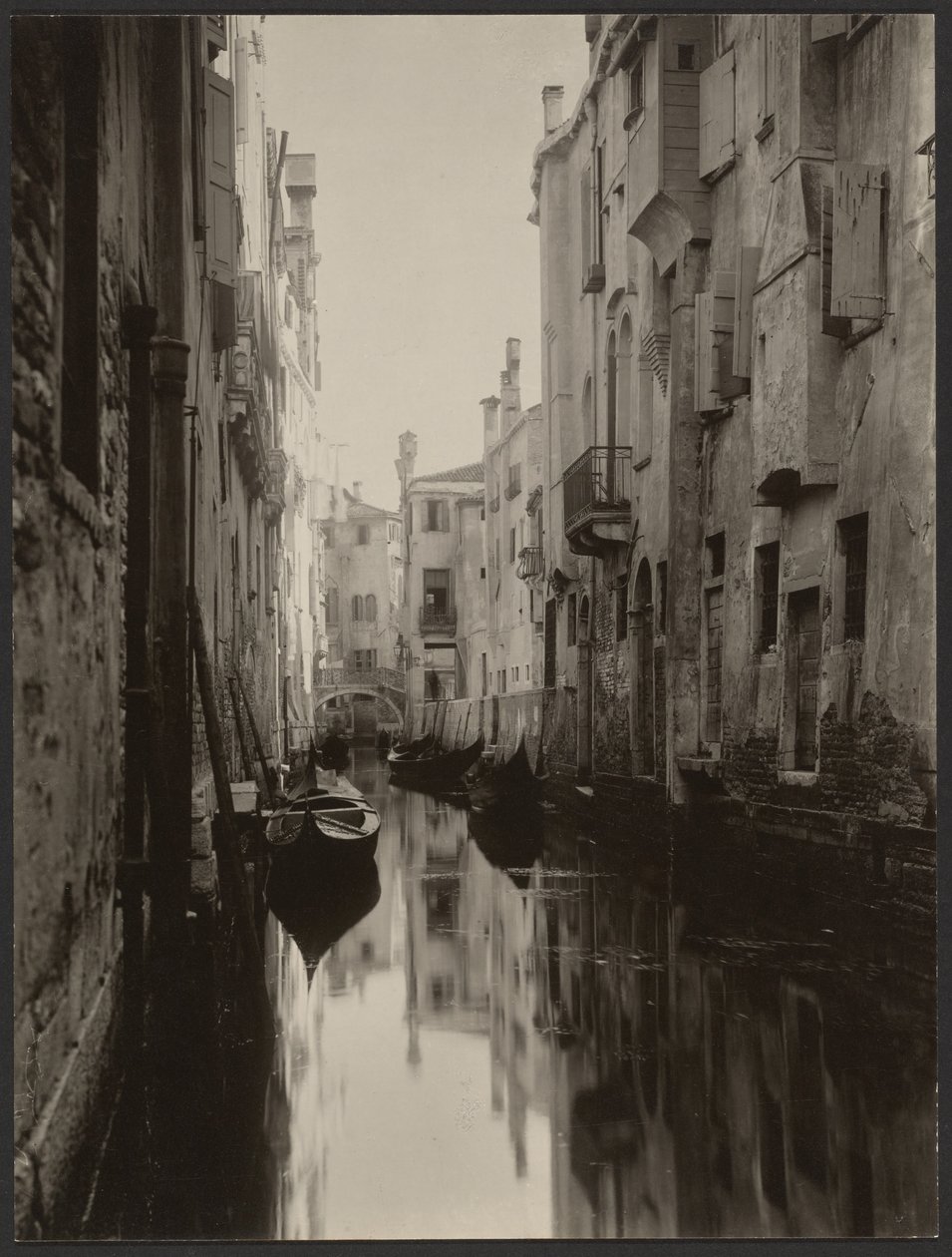 Un canale veneziano da Alfred Stieglitz