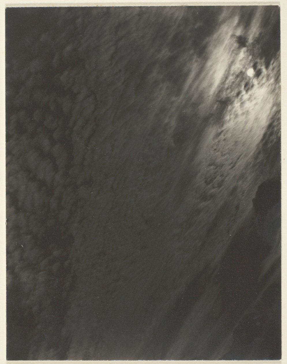 Equivalente, da Set A (Terzo Set, Stampa 6) da Alfred Stieglitz