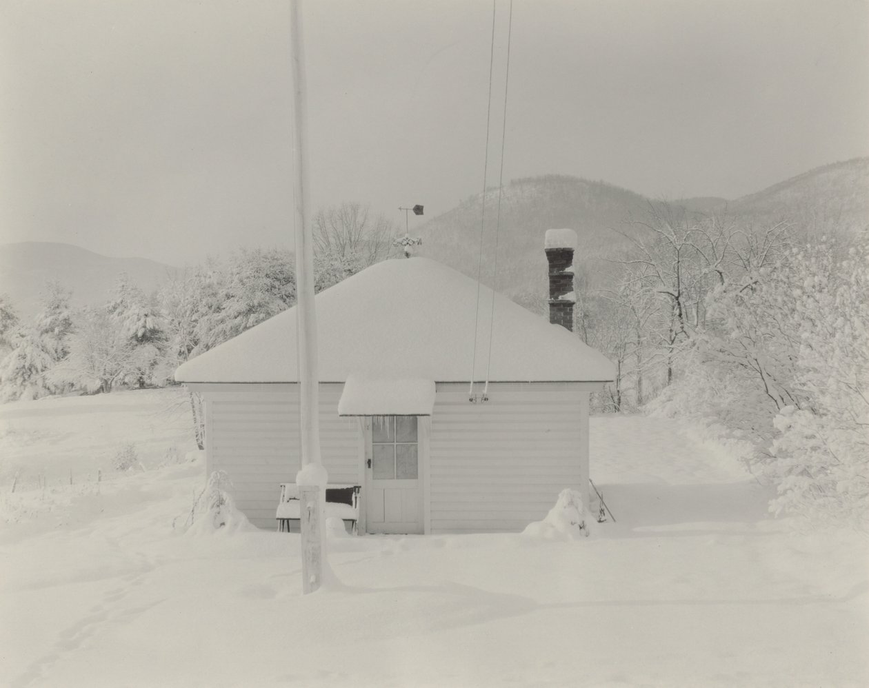 La prima neve e la casetta da Alfred Stieglitz